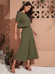 SHEIN LUNE 落肩短版T恤和寬腿褲子套裝 - 軍綠色 - 查看 4