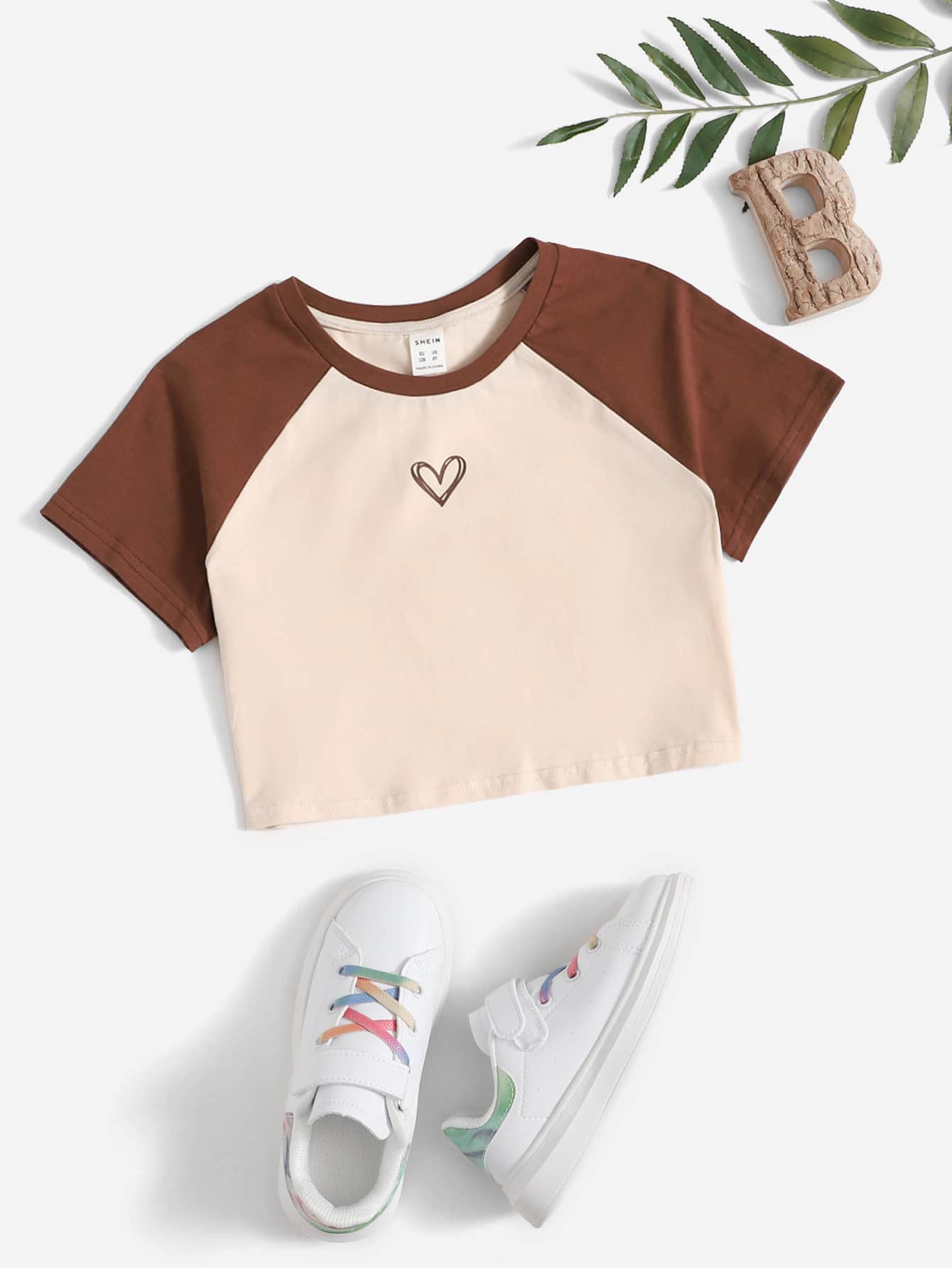 SHEIN 適合少女穿著的顏色綜合拼接圓肩袖t恤 - 彩色 - 查看 1