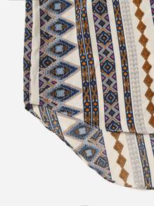 SHEIN VCAY 腰上打結幾何印花半身裙 - 彩色 - 查看 5