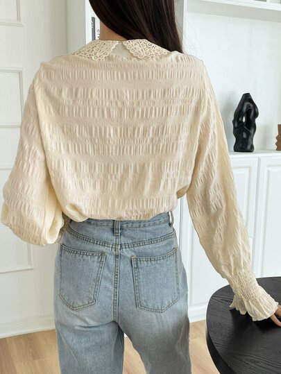 DAZY ギピュールレースインサート シャーリングカフ フラウンススリーブ ブラウス