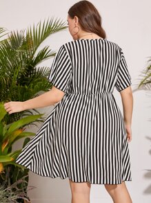 Vestido de rayas verticales con nudo delantero - Blanco y Negro - Ver 2