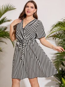 Vestido de rayas verticales con nudo delantero - Blanco y Negro - Ver 5