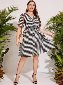 Vestido de rayas verticales con nudo delantero - Blanco y Negro - Ver 6