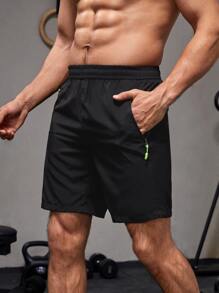 Manfinity Fitness 男友风男士字母图案运动短裤