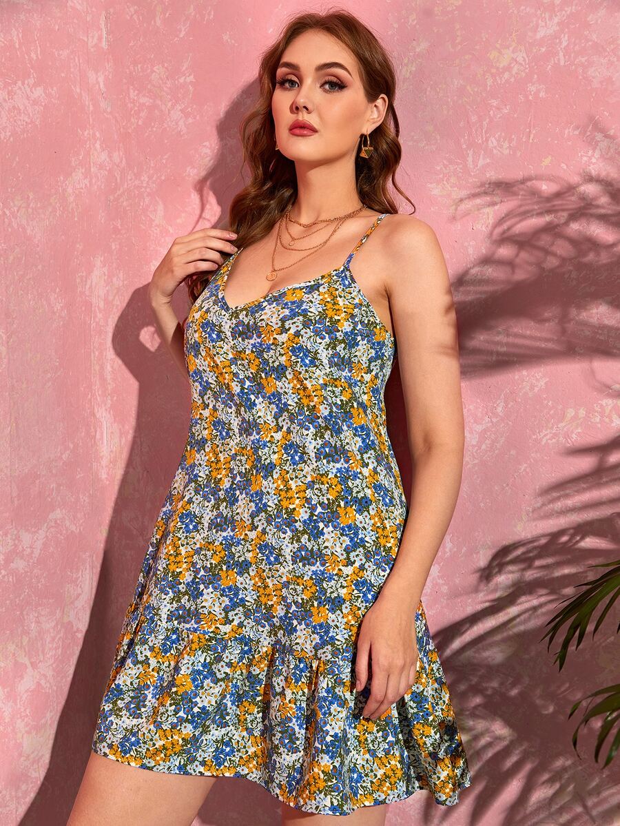 SHEIN 大碼小碎花荷葉邊吊帶連衣裙 - 彩色 - 查看 1