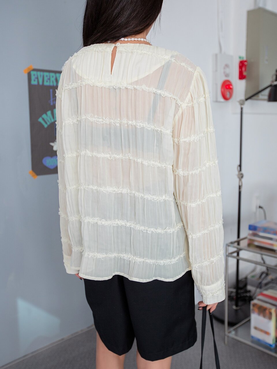 Lace Trim Textured Puff Sleeve Blouse Without Bra