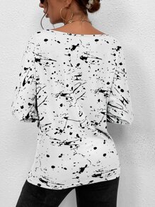 SHEIN Essnce Camiseta con estampado todo sobre con cuello de barco, camisetas gráficas para mujer - Blanco - Ver 2