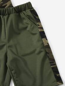 SHEIN Boys Camo Print Tee & Contrast Sideseam Shorts Set - Multicolor - View 4