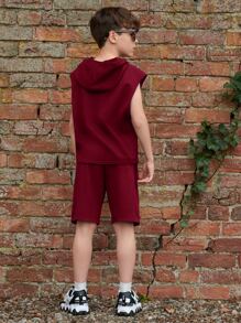 SHEIN Tween Boy Solid Hooded Tank Top & Shorts Set - Burgundy - View 2