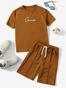 SHEIN Niños Camiseta con estampado de letra & shorts de cintura con cordón - Marrón - Ver 1