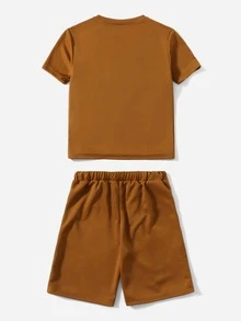 SHEIN Niños Camiseta con estampado de letra & shorts de cintura con cordón - Marrón - Ver 2