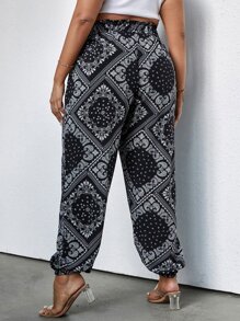 SHEIN Unity Plus Paisley And Scarf Print Paperbag Waist Trousers - Black and White - View 3