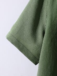 Manfinity 男士條紋圖案襯衫和腰部抽繩短褲不帶T恤 - 軍綠色 - 查看 5