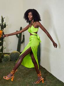 SHEIN VCAY 素色後綁帶吊帶上衣和高衩裙子套裝 - 青檸色 - 查看 4