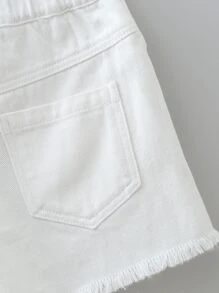 Shorts de mezclilla anchos y cómodos con cintura elástica suelta de estilo callejero retro y casual para niñas preadolescentes, desgastados con borde deshilachado. Un elemento de moda Simple que es imprescindible durante todo el año. - Blanco - Ver 6