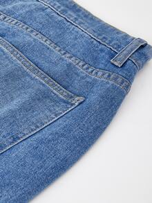 Manfinity 男士字母刺繡牛仔褲 - 中等水洗藍 - 查看 7