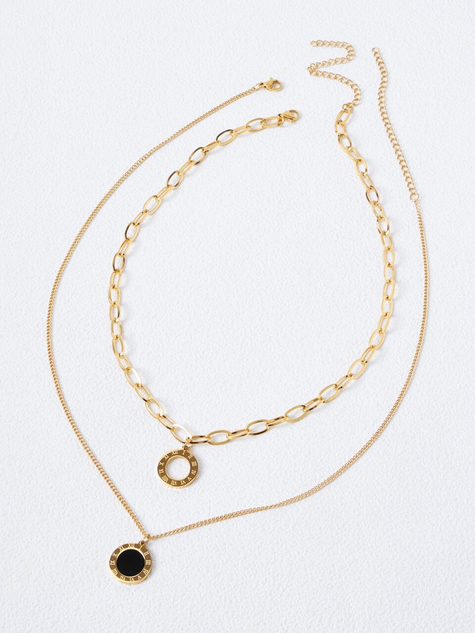 2pcs ROUND PENDANT NECKLACE