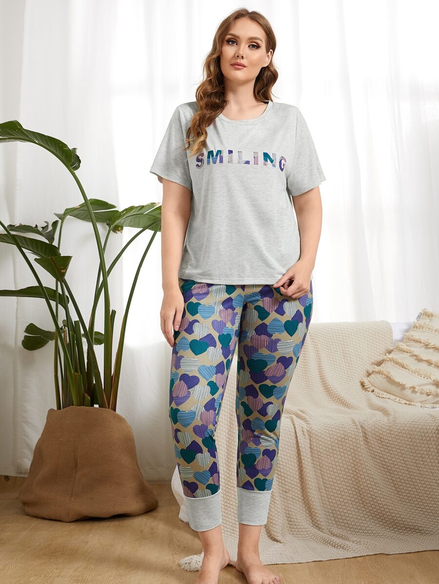 SHEIN Plus Letter Pattern Tee & Heart Print Pants PJ Set - Multicolor - View 1