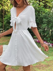 圓點蕾絲拼接拼接前打結洋裝 - 白色 - 查看 4