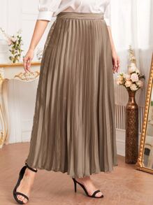 Modelyn Plus High Waist Pleated Skirt - Mocha Brown - View 4