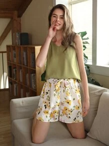 SHEIN Unity 背心上衣和花卉圖案打結細節短褲睡衣套裝 - 彩色 - 查看 4