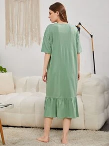 SHEIN Unity Vestido homewear con estampado de slogan y arcoíris bajo con fruncido - verde menta - Ver 2