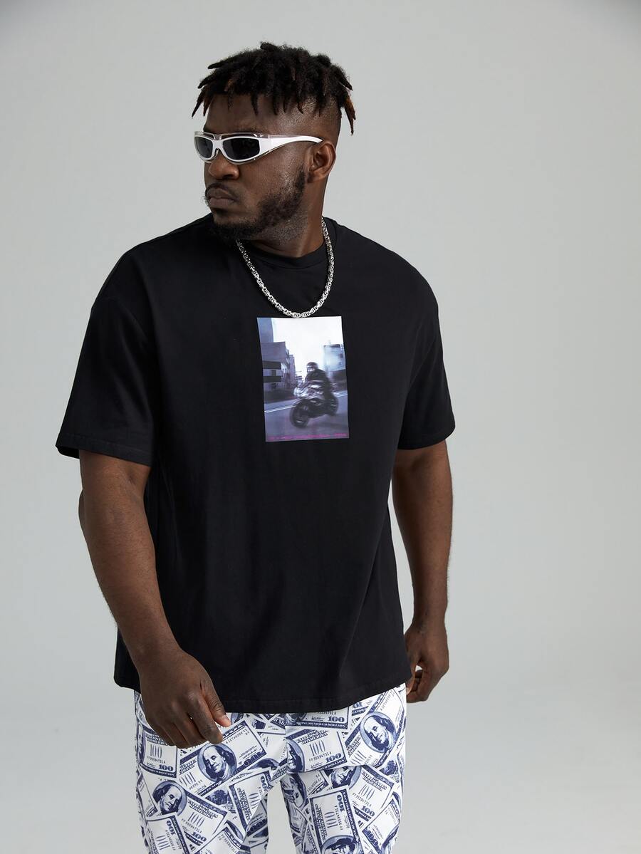 Manfinity Men Plus Figure Graphic Drop Shoulder Tee - Black - View 1