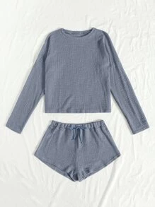 华夫格针织上衣和短裤休闲套装