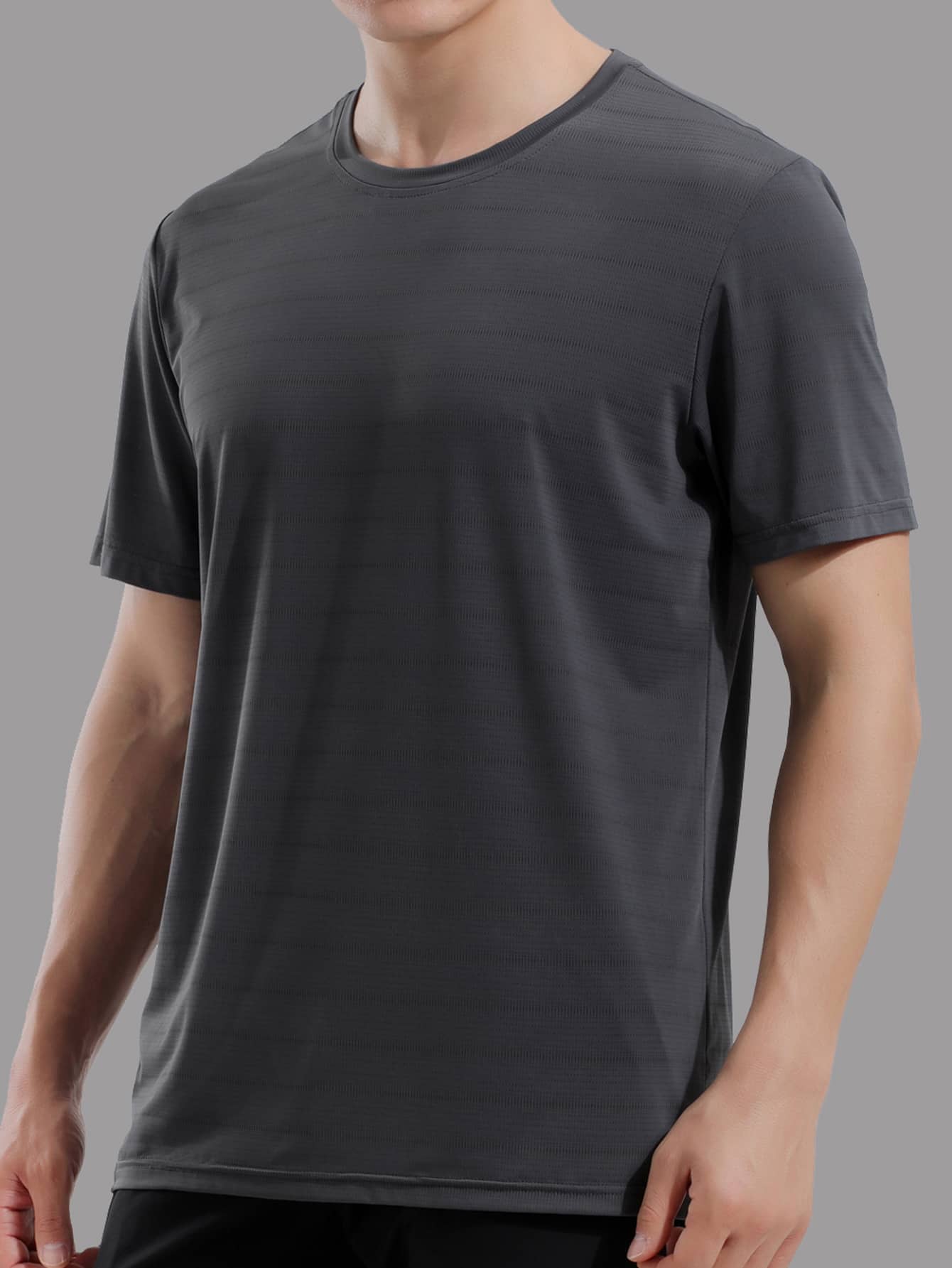 男友风男士纯色速干运动 T 恤 - 深灰色 - 查看 1