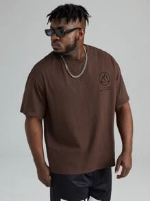 Manfinity VCAY Men Plus Cotton Slogan & Graphic Print Drop Shoulder Tee - Coffee Brown - View 1