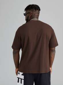 Manfinity VCAY Men Plus Cotton Slogan & Graphic Print Drop Shoulder Tee - Coffee Brown - View 2