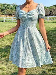 Ditsy Floral Puff Sleeve Ruched Sweetheart Neck Dress - Mint Green - View 6