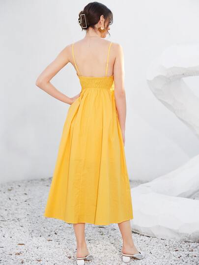 シャーリングウエスト バックレス キャミドレス