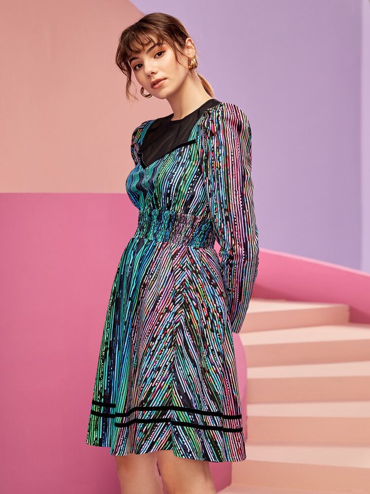 Claire-Lys Knapp Kontrastmaska Ren Rynkad Randig Glamourös Klänning - Multifärgad - Visa 4