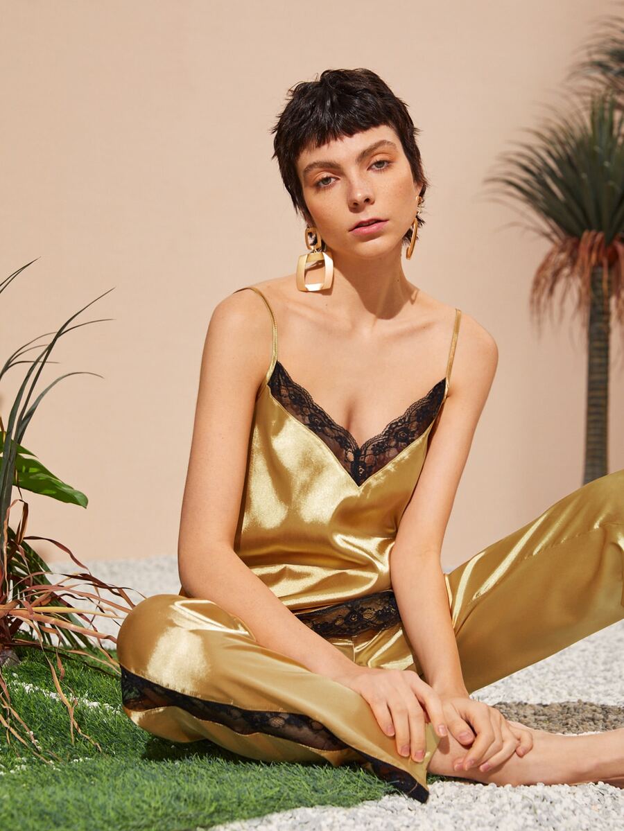 SHEIN 蕾絲邊緞面吊帶上衣 - 金色 - 查看 1