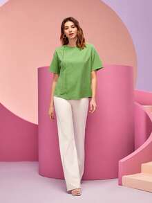 TSUN SHUIN 後鏤空側繫帶落肩袖襯衫 - 青檸色 - 查看 4