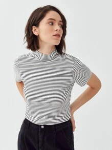 MOTF PREMIUM MOCK NECK T-SHIRT