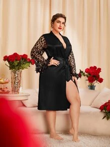 Bata de dormir con encaje en contraste aplique puño con cinturón de satén - Negro - Ver 3