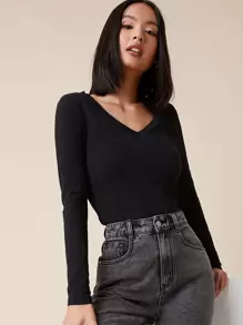RueChic Camiseta unicolor de cuello V