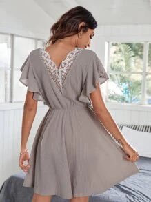 Vestido de malla con bordado de manga mariposa - Gris Claro - Ver 4