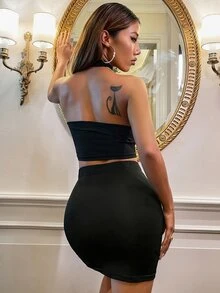 露背掛脖上衣和包臀半身裙 - 黑色 - 查看 2