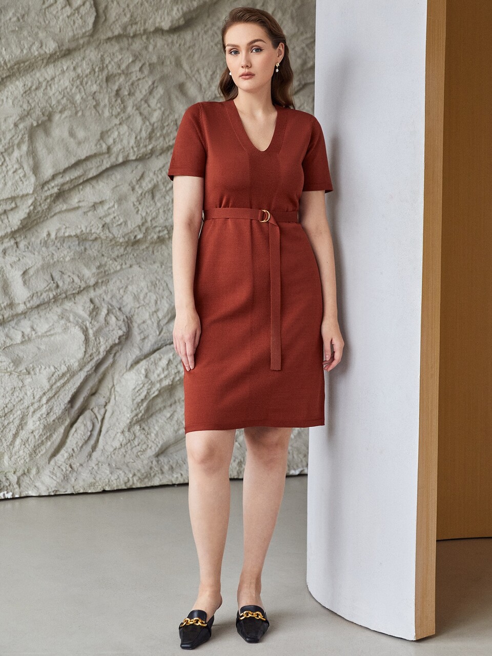 MOTF PLUS VISCOSE BELTED SWEATER DRESS