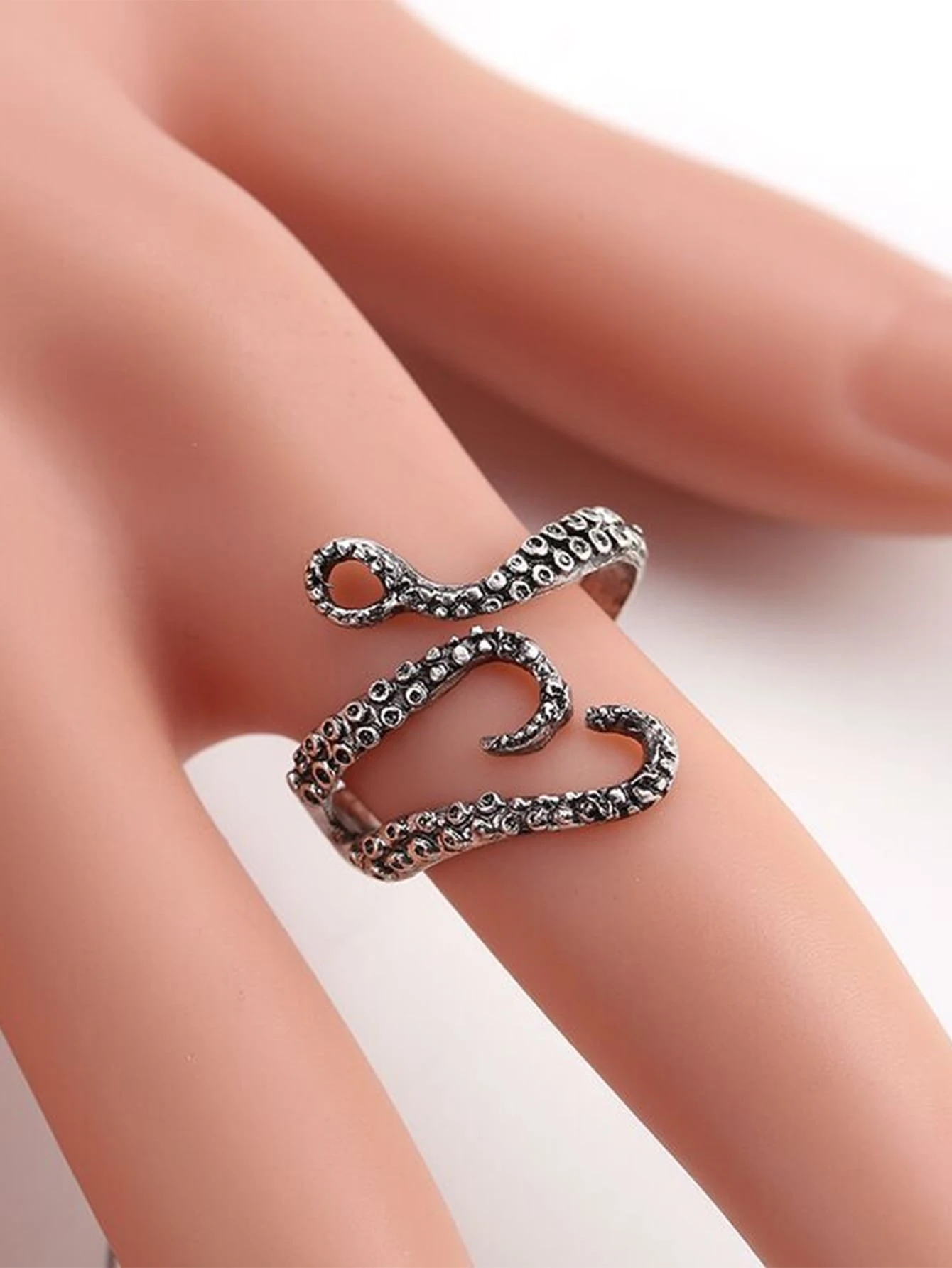 タコ 足 デザイン リング