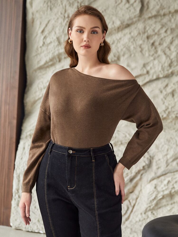 MOTF PREMIUM Sudadera De Cuello Asimétrico De Viscosa Plus - Marrón Mocha - Añade 10