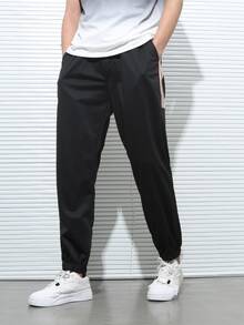 Manfinity Men Contrast Striped Tape Drawstring Waist Sweatpants - Black - View 4