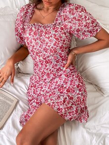 SHEIN Unity Vestido bajo cruzado con estampado floral de manga farol ribete con fruncido - Multicolor - Ver 5