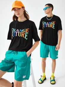 Manfinity VCAY 1pc Letter Graphic Drop Shoulder Tee & 1pc Patched Detail Drawstring Waist Shorts