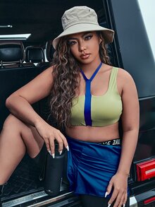 Plus Medium Support Easy to Wear Colourblock Sports Bra - Green - View 3