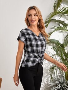 SHEIN 格紋前扭結蝙蝠袖襯衫 - 黑與白 - 查看 5