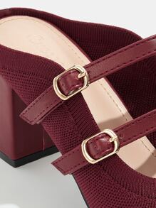 Cuccoo Buckle Decor Knit Chunky Heeled Mules - Red - View 3